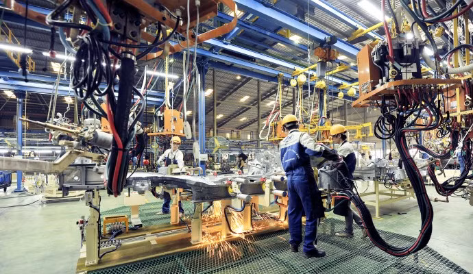 Prevén ligero aumento en producción industrial de Vietnam para el primer trimestre ảnh 1 Prevén ligero aumento en producción industrial de Vietnam para el primer trimestre ảnh 1