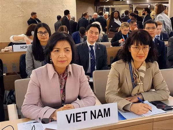 Vietnam se compromete a impulsar la protección de los derechos del niño ảnh 1 Vietnam se compromete a impulsar la protección de los derechos del niño ảnh 1