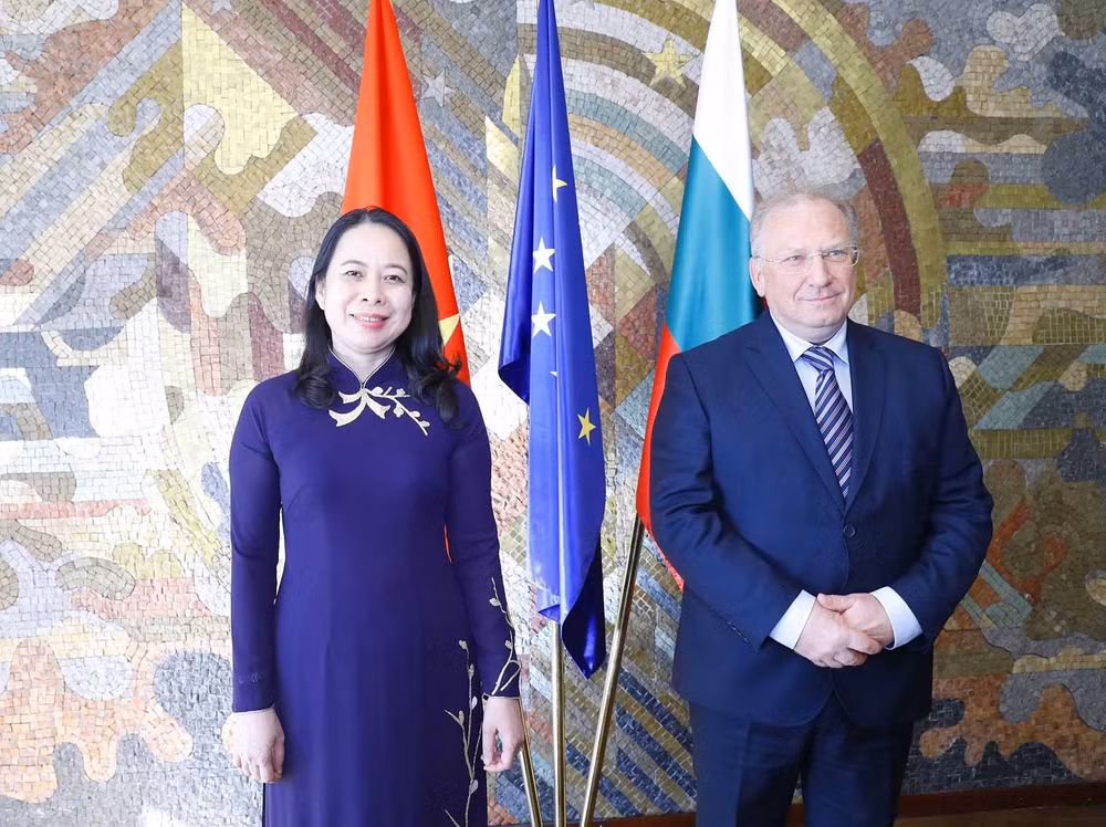 Vietnam busca fortalecer cooperación multifacética con Bulgaria ảnh 3