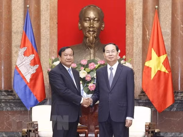 Presidente de Vietnam destaca cooperación con Camboya ảnh 1