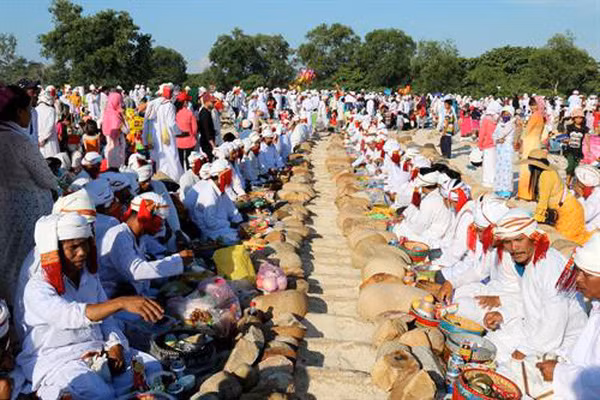 Pobladores de Cham Bani celebran festival Ramuwan ảnh 1