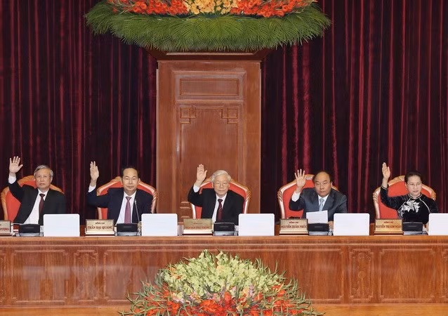 Comité Central del Partido Comunista de Vietnam concluye su VII pleno ảnh 1