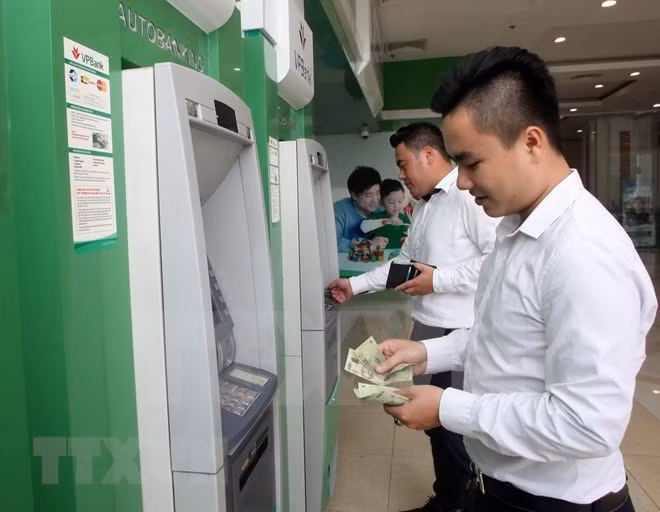 Debaten avances del sector financiero vietnamita en contexto de la industria 4.0 ảnh 1