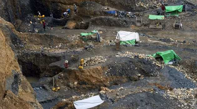 Al menos 27 desparecidos tras deslizamiento de tierra en Myanmar ảnh 1