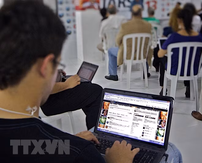 Camboya intensifica medidas para prevenir difusión de noticias falsas ảnh 1