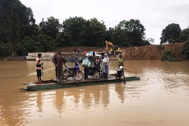 Casi seis mil evacuados por colapso de presa en Laos ảnh 1 Casi seis mil evacuados por colapso de presa en Laos ảnh 1