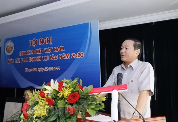 Empresas vietnamitas en Laos se esfuerzan por superar dificultades provocadas por COVID- 19 ảnh 1