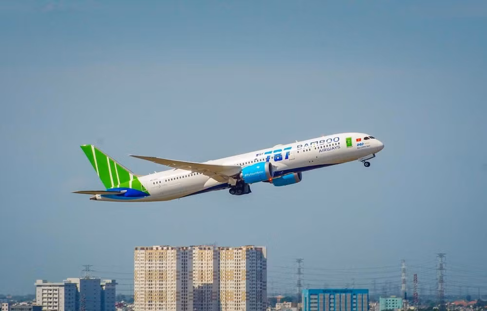 Bamboo Airways elegida como la aerolínea líder de Asia ảnh 1