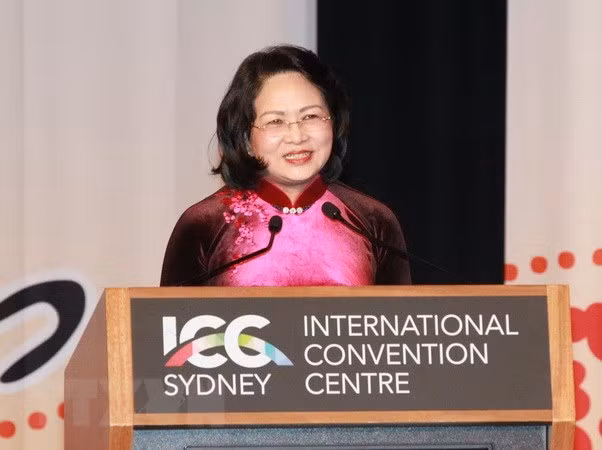 Vicepresidenta vietnamita: Mujeres deben desempeña la vanguardia en impulso de conectividad económica ảnh 1