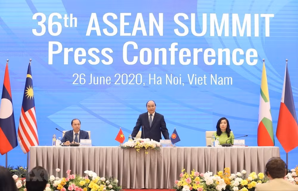 Vietnam, miembro activo en la construcción de la Comunidad de ASEAN ảnh 1