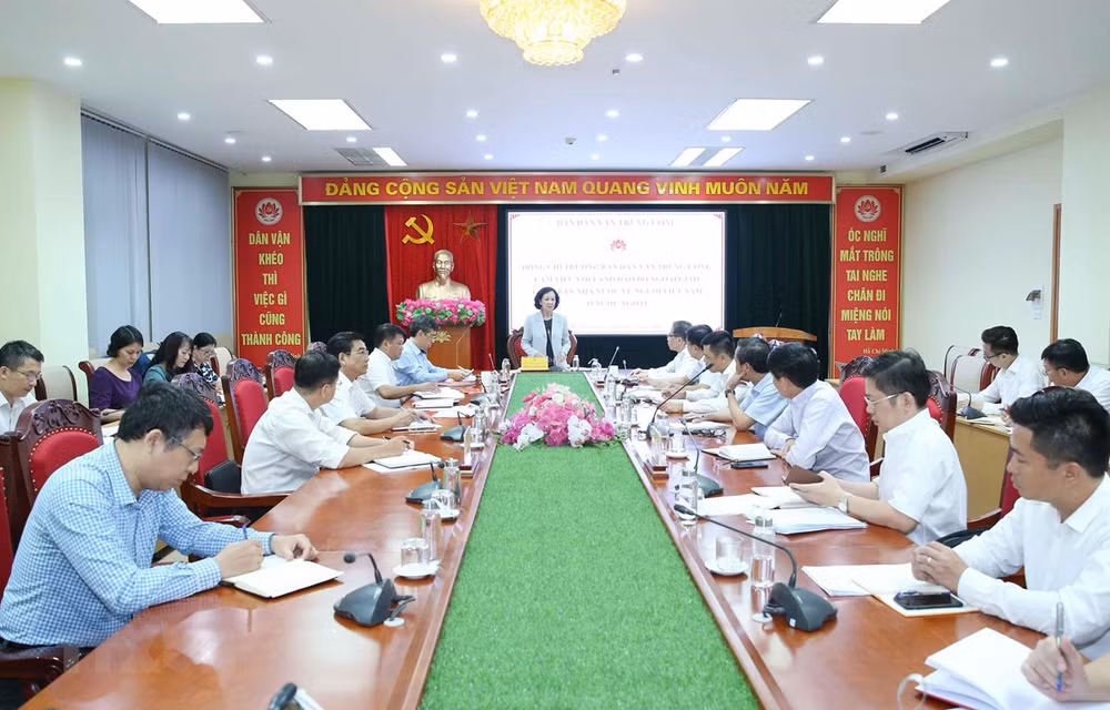 Instan a agilizar movilización de aportes de vietnamitas en exterior al progreso nacional ảnh 1 Instan a agilizar movilización de aportes de vietnamitas en exterior al progreso nacional ảnh 1