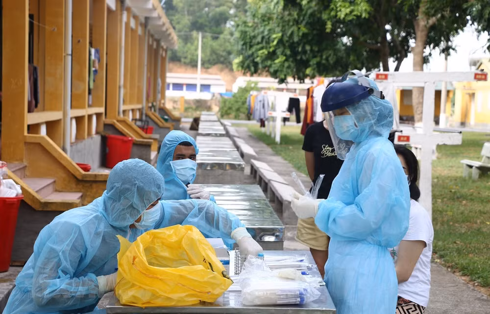 Suma Vietnam 82 días sin nuevo contagio de COVID-19 en la comunidad ảnh 1