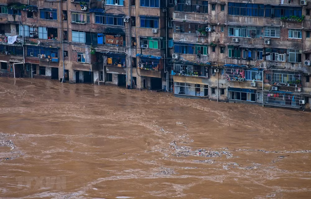 ASEAN expresa solidaridad con China ante severas inundaciones ảnh 1