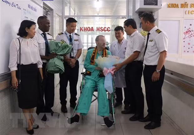 Alta médica del paciente 91 del COVID-19 en Vietnam acapara atención de prensa británica ảnh 1