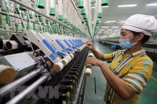 Institutos internacionales destacan perspectivas económicas de Vietnam ảnh 1