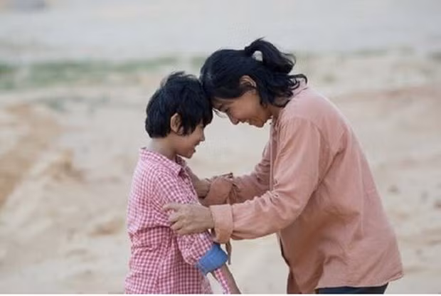 Película vietnamita “Felicidad de mamá” inaugura la Semana de Cine de la ASEAN 2020 ảnh 1