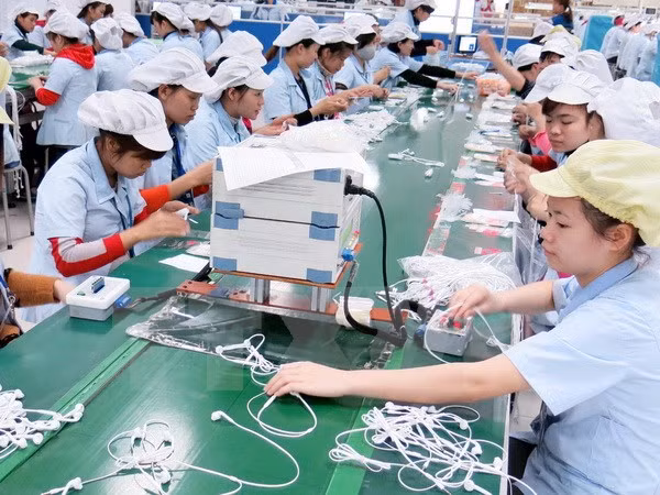 Aumentan salario mínimo en Vietnam a partir de enero de 2018 ảnh 1