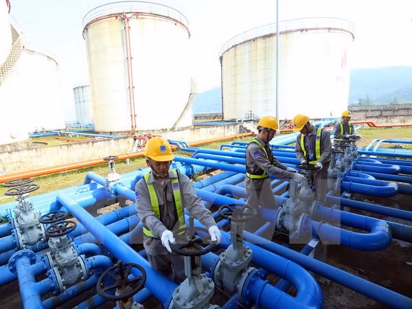 Explotación petrolera del PCV sobrecumple meta trazada ảnh 1