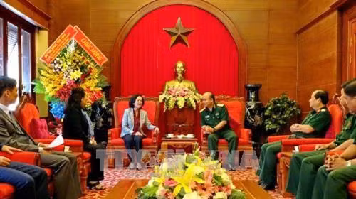 Diversas actividades marcan aniversario de fundación del Ejército Popular de Vietnam ảnh 1