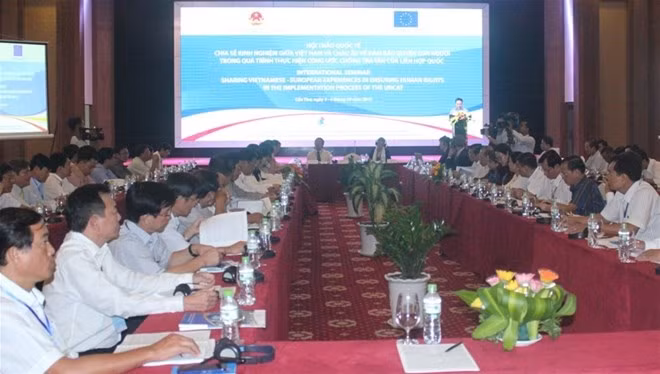 Vietnam y UE comparten experiencias en garantía de derechos humanos ảnh 1