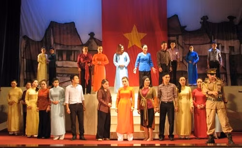 Ninh Binh acoge festival de teatro tradicional ảnh 1