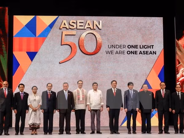Vietnam contribuye activamente a Reunión de cancilleres de ASEAN ảnh 1 Vietnam contribuye activamente a Reunión de cancilleres de ASEAN ảnh 1