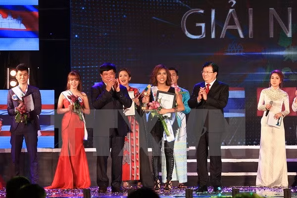 Concluyen concurso “Canto de ASEAN+3” en ciudad vietnamita ảnh 1