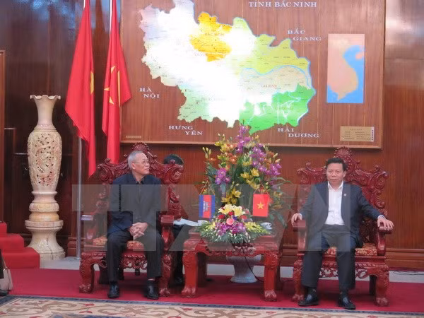 Delegación del Partido Popular de Camboya visita Bac Ninh ảnh 1