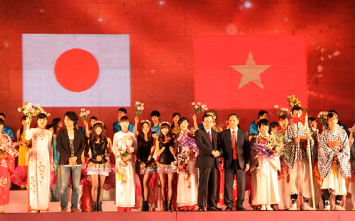 Celebran segundo intercambio juvenil Vietnam-Japón ảnh 1