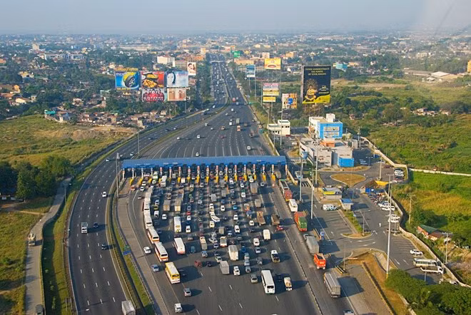 Banco Asiático ayuda a Filipinas en programas infraestructurales y sociales ảnh 1