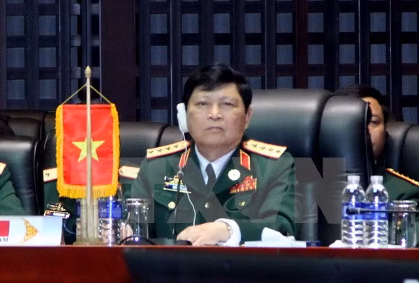 Ministro de Defensa de Vietnam viaja a Camboya ảnh 1