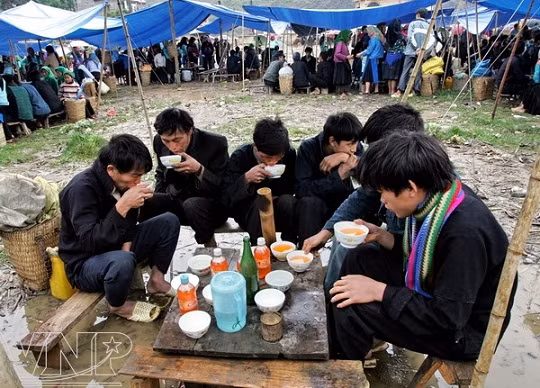 Mercado ganadero en Ha Giang ảnh 5