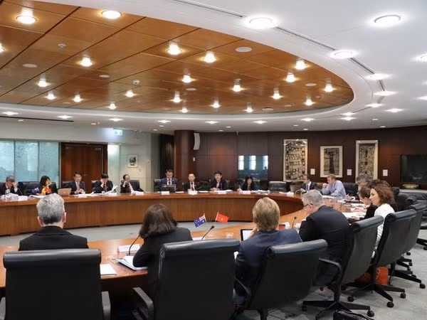 Australia y Vietnam realizan consultas sobre cooperación para el desarrollo ảnh 1 Australia y Vietnam realizan consultas sobre cooperación para el desarrollo ảnh 1