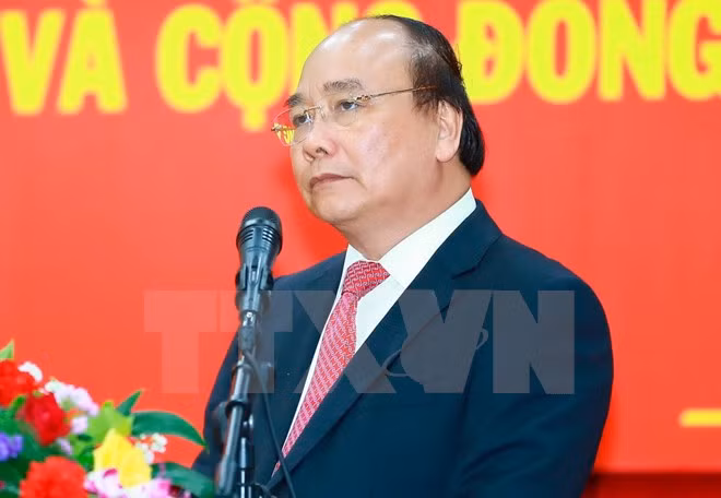Premier de Vietnam asiste a la XXX Cumbre de ASEAN en Manila ảnh 1