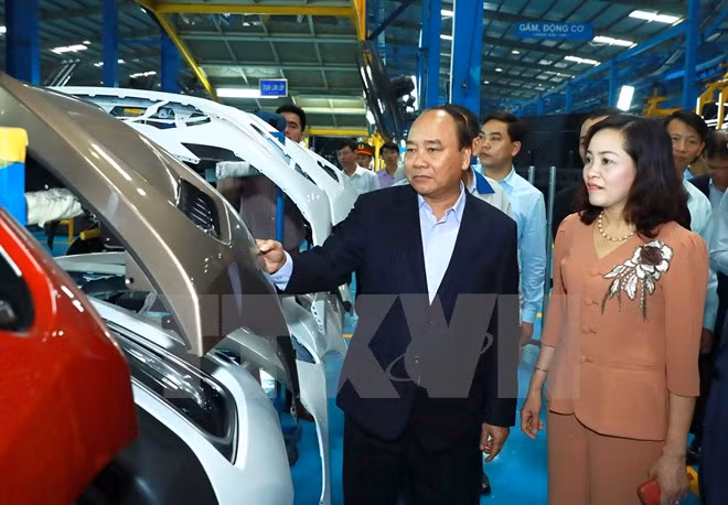 Premier insta a Ninh Binh a convertir al turismo en su motor ảnh 2