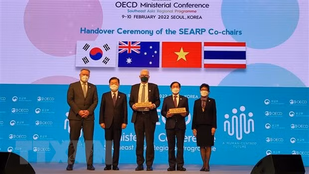 Vietnam asume cargo de copresidente del Programa del Sudeste Asiático de la OCDE ảnh 1