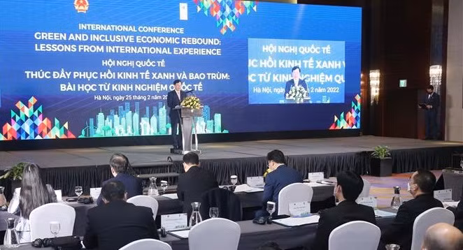Vietnam persigue recuperación de economía verde e inclusiva ảnh 1 Vietnam persigue recuperación de economía verde e inclusiva ảnh 1