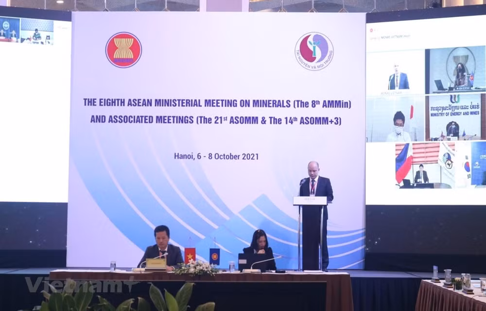 Efectúan reunión de altos funcionarios ASEAN+3 sobre minería ảnh 1