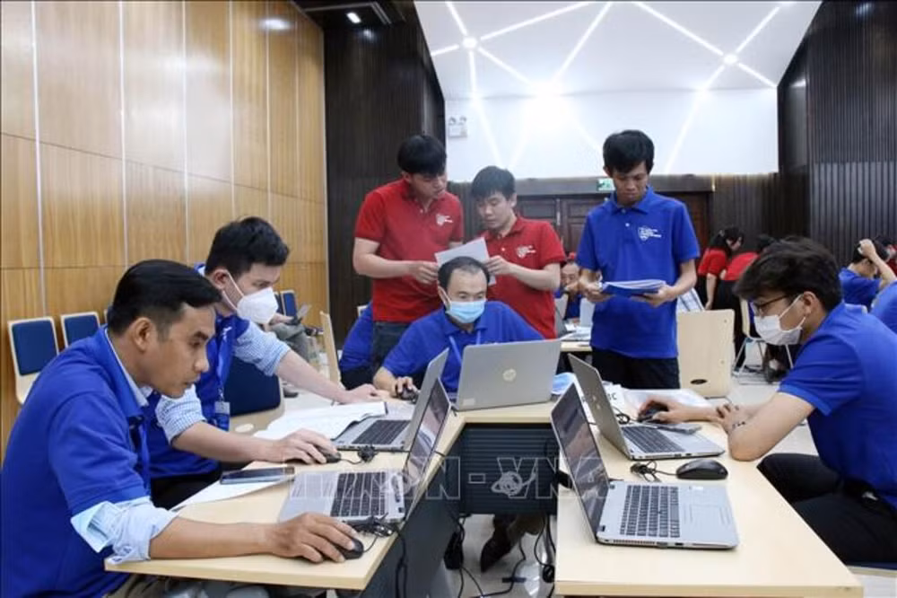 Debaten medidas para garantizar seguridad de información en Vietnam ảnh 1