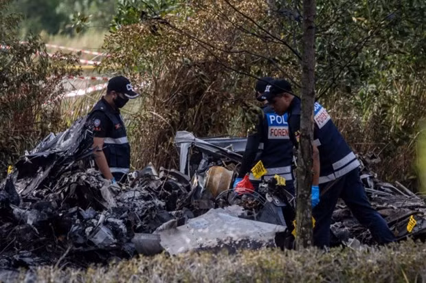 Ministerio de Malasia confirma 10 muertos en accidente aéreo ảnh 1