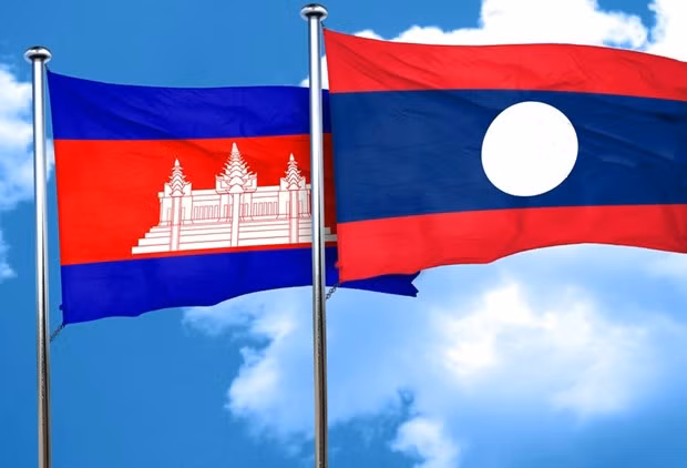Fortalecen lazos entre partidos de Camboya y Laos ảnh 1