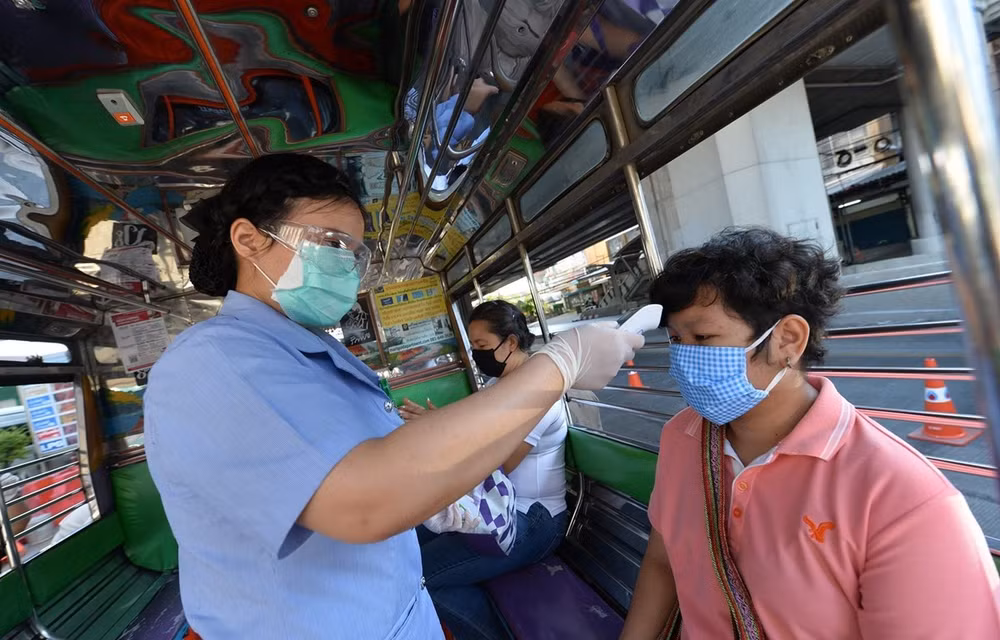 Tailandia lanza campaña ¨Proteger a los padres¨ como medida de prevención ante el COVID-19 ảnh 1