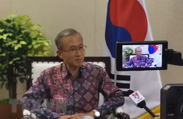 Solidaridad y cooperación, mayor éxito de la Cumbre Especial de ASEAN+3 sobre COVID-19 ảnh 1
