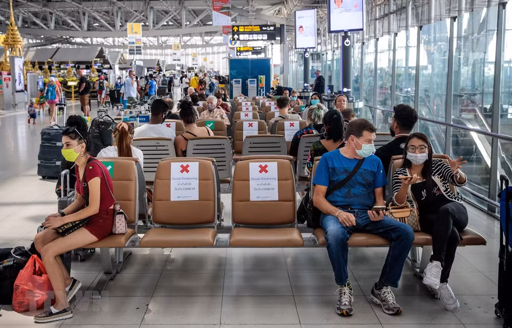 Tailandia extiende renovación automática de visas para extranjeros hasta julio ảnh 1