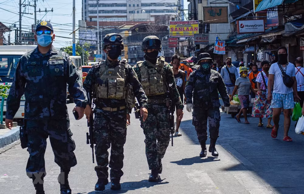 Filipinas registra más de ocho mil casos de COVID-19 ảnh 1
