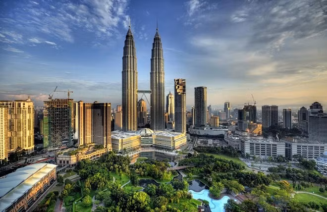 Economía malasia crecerá 4,8 por ciento en 2017 ảnh 1