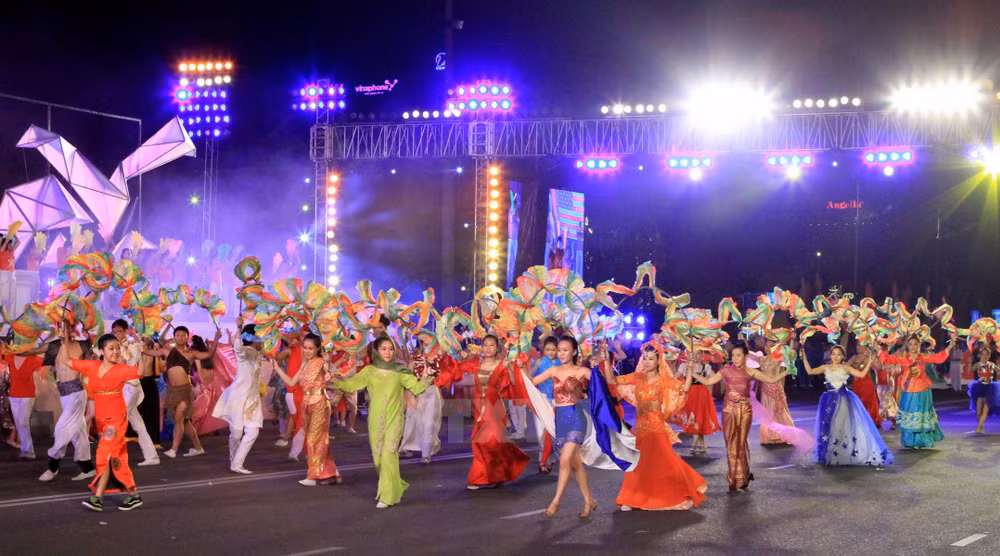 Festival Marítimo, marca de turismo de ciudad vietnamita de Nha Trang ảnh 1