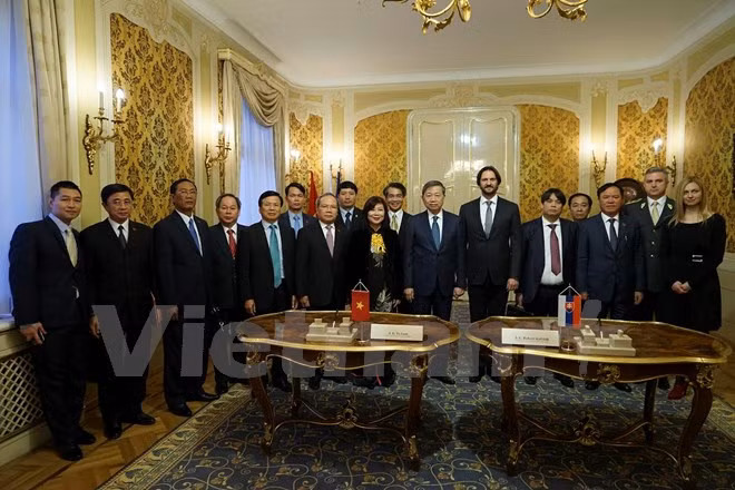 Vietnam y Eslovaquia fomentan cooperación en lucha contra la delincuencia ảnh 1