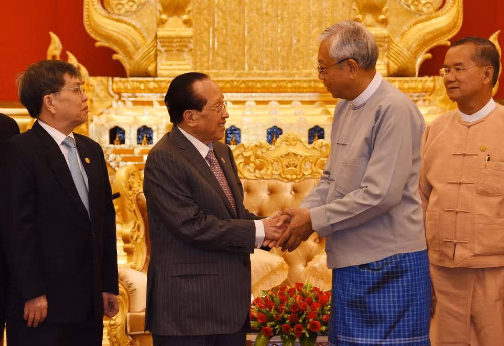 Myanmar y Camboya intensifican cooperación en educación y turismo ảnh 1