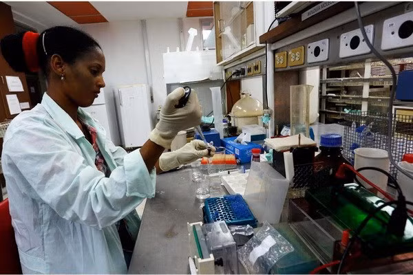 Cuba prestará servicios médicos a pacientes de Vietnam ảnh 1